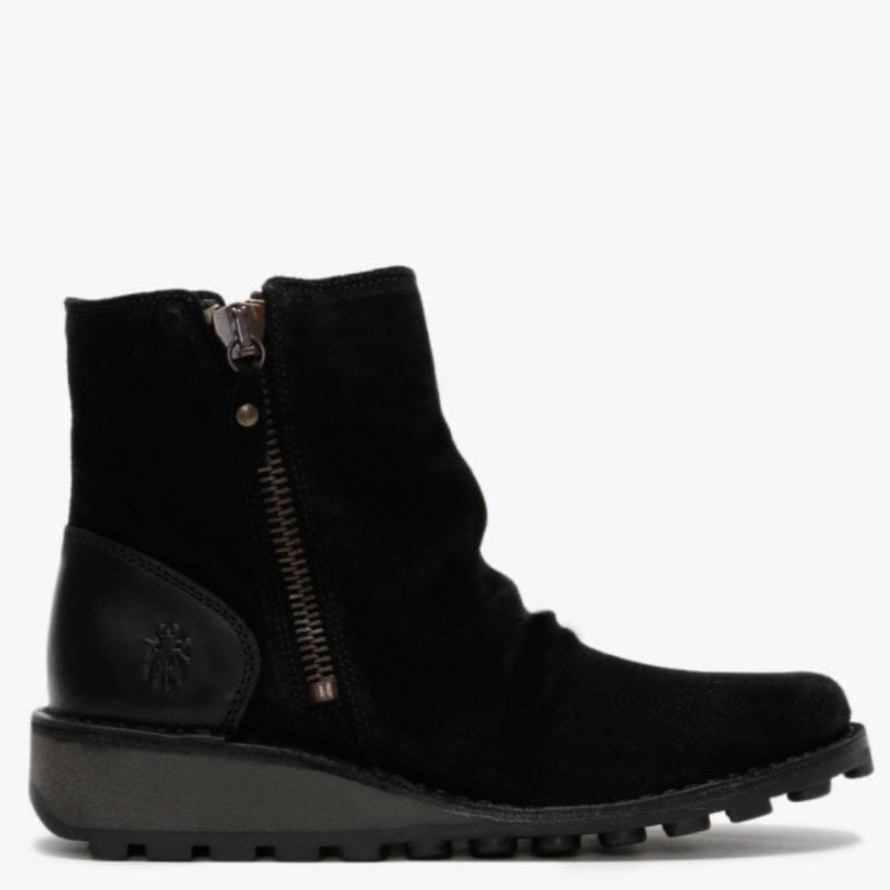 NWT Fly London Monty Suede Wedged Boots